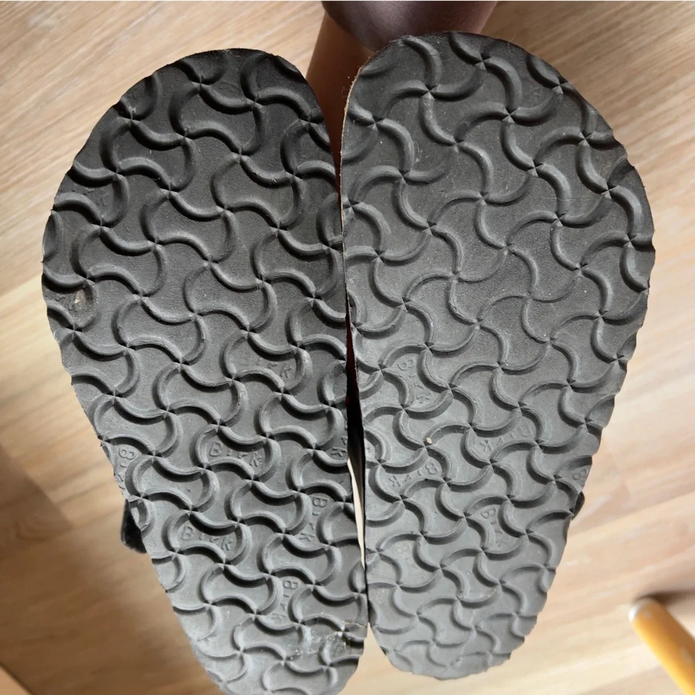 Birkenstock Gizeh Sandals Size 38 (US 7- 7.5) – black leather Thong Sandals - Picture 7 of 9